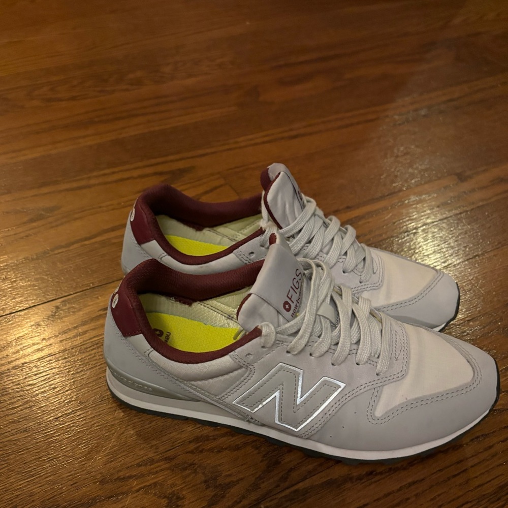 New Balance + FIGS, Size 8 Sneaker